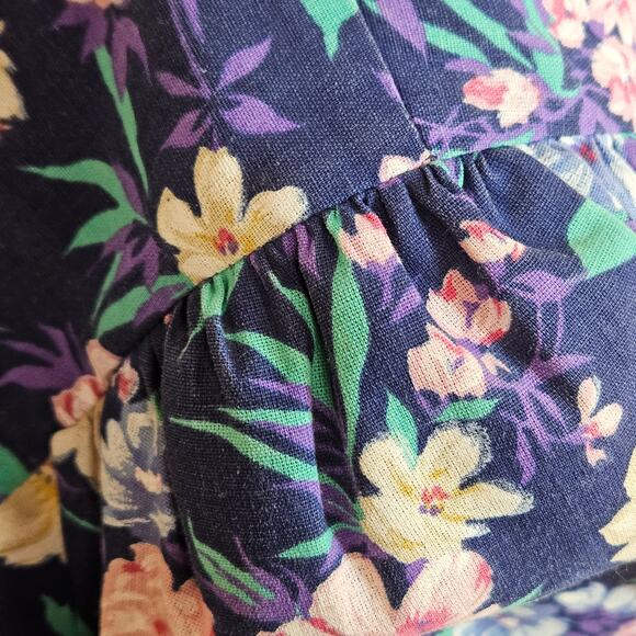 Periwinkle Vintage 80s/90s Navy Blue Floral Skirt Set Made In U.S.A. Size 12 - Picture 6 of 11